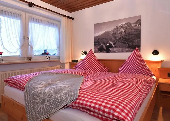 بيت ضيافة Panoramablick 3*